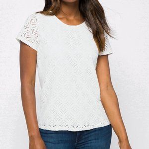 Lace detail White shirt with back zipper